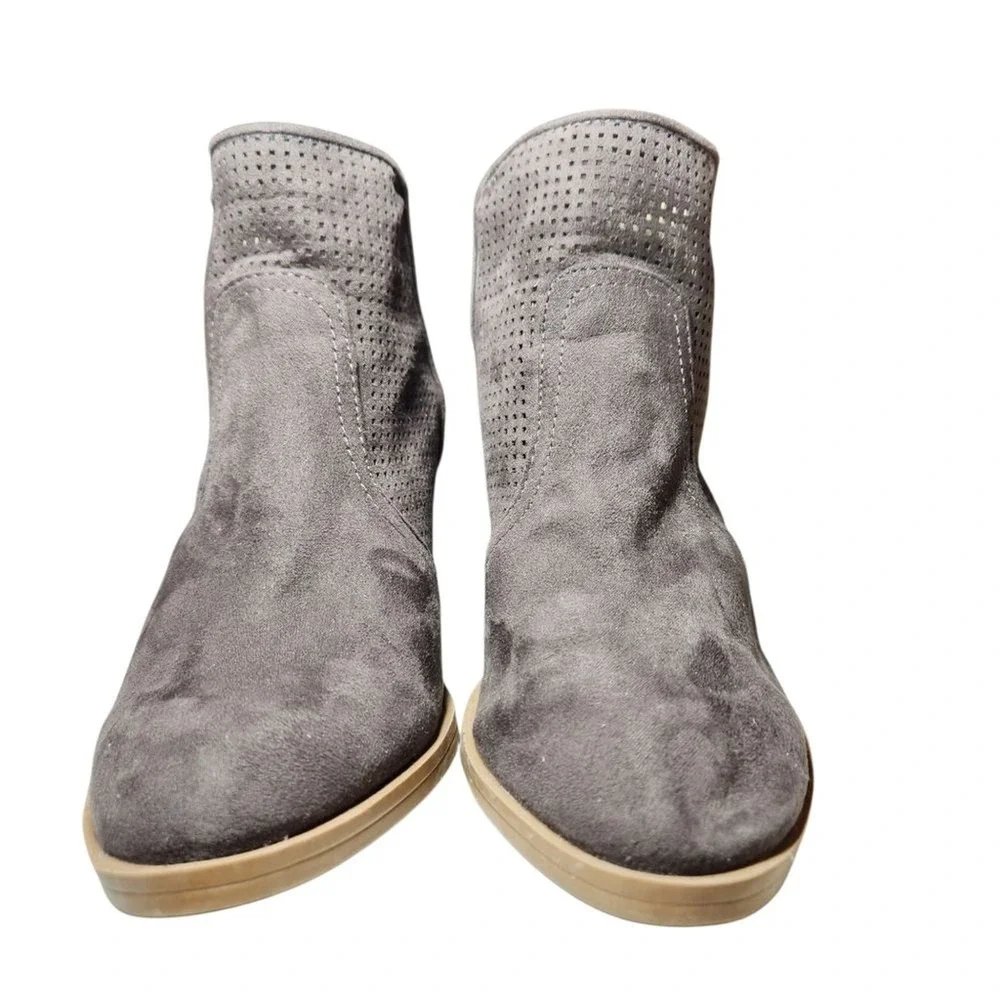 DV Dolce Vita Jiffy Ankle Boots Suede Gray Chunky Block Heel Grunge Indie Boho 8